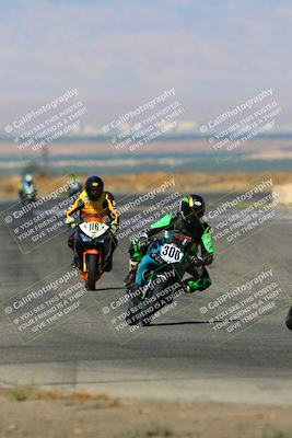 media/Aug-13-2023-CRA (Sun) [[1cfc37a6fb]]/Race 4 400 Superbike/Race/